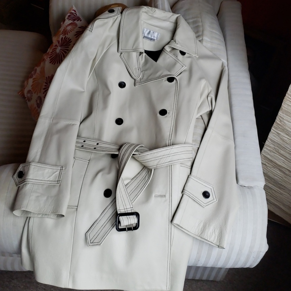 LEATHER Peacoat